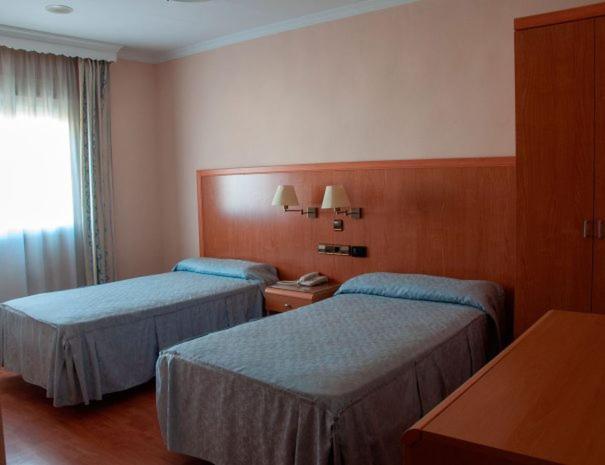 Hotel Lindaraja Atarfe Bagian luar foto